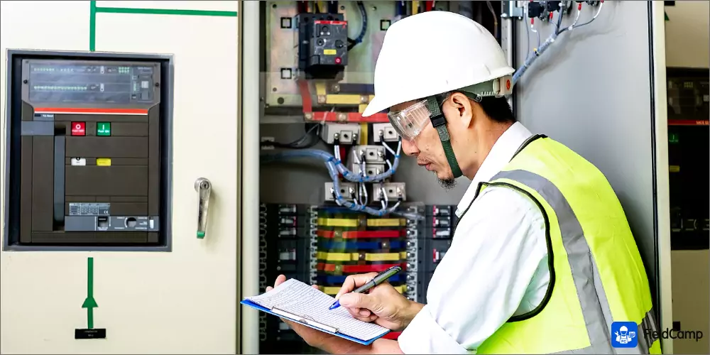 Service fusion reviews for Electrical contractors 